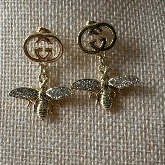 Gucci Gold and Crystal Bee Dangle Earrings - Picture 2 of 6